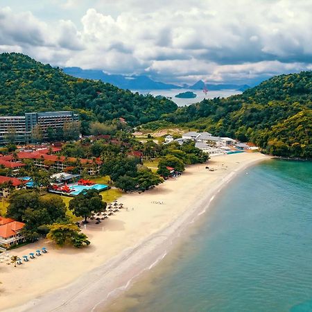 Holiday Villa Resort & Beachclub Langkawi Pantai Cenang  Dış mekan fotoğraf