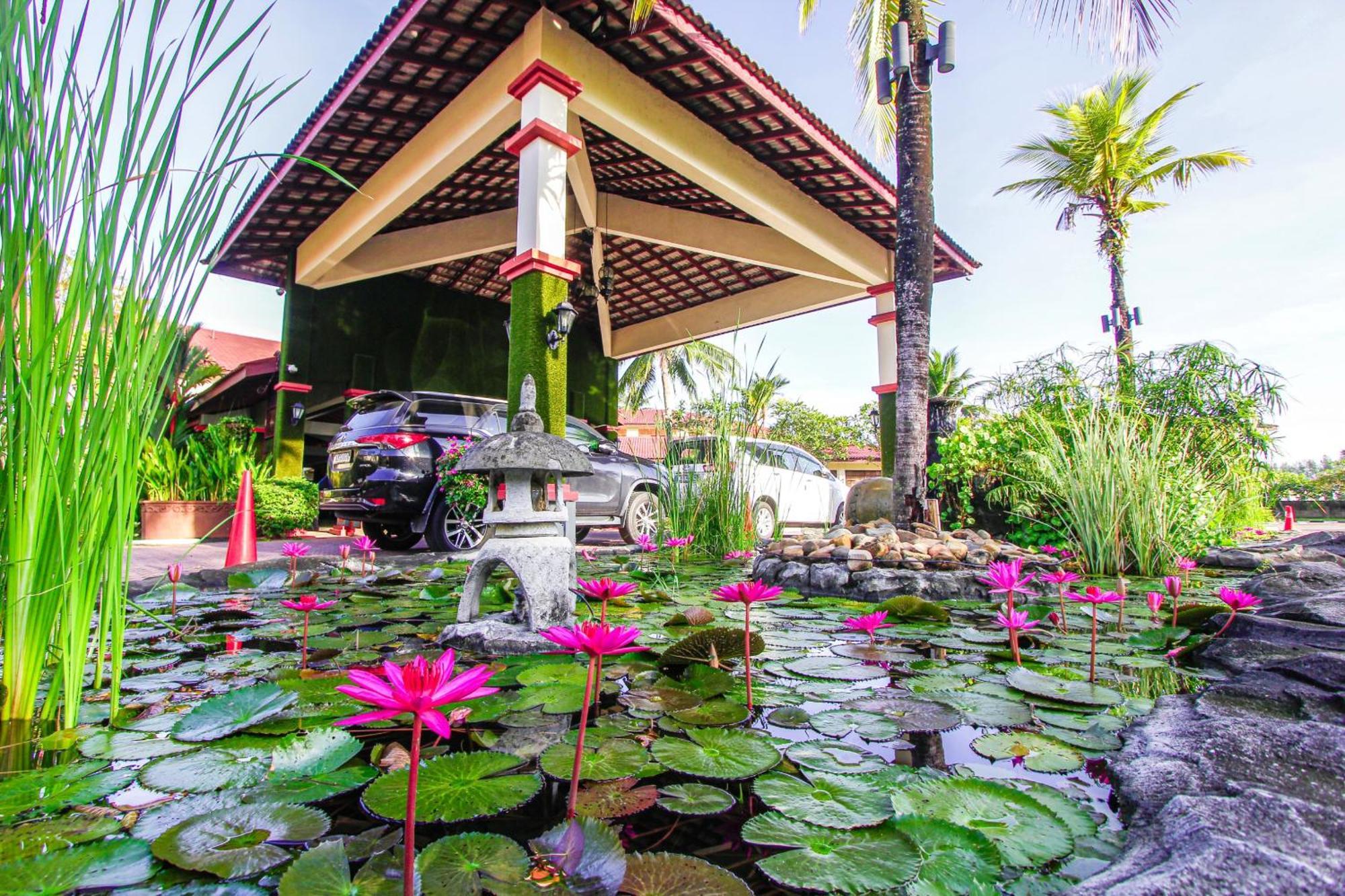 Holiday Villa Resort & Beachclub Langkawi Pantai Cenang  Dış mekan fotoğraf