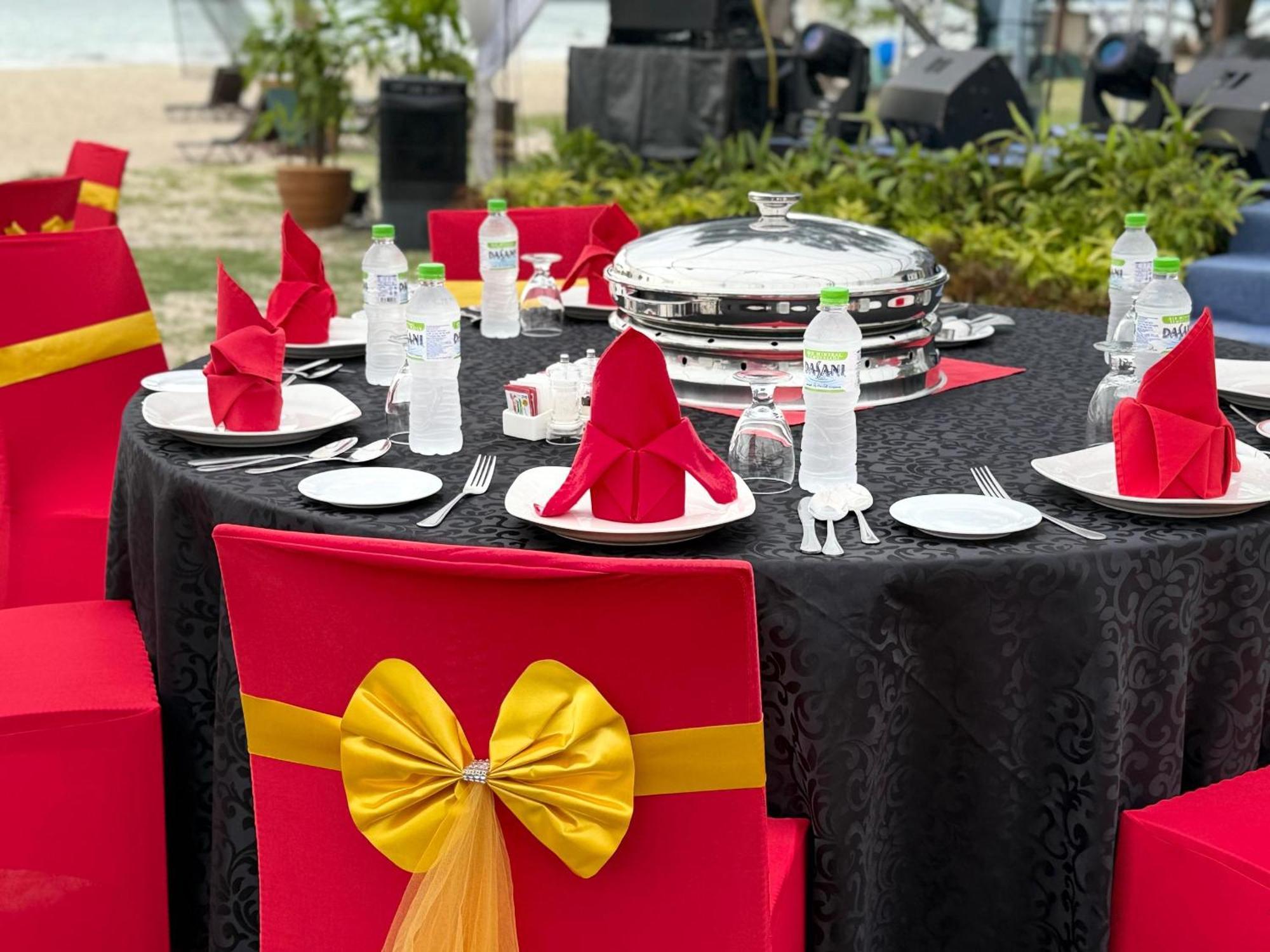 Holiday Villa Resort & Beachclub Langkawi Pantai Cenang  Dış mekan fotoğraf