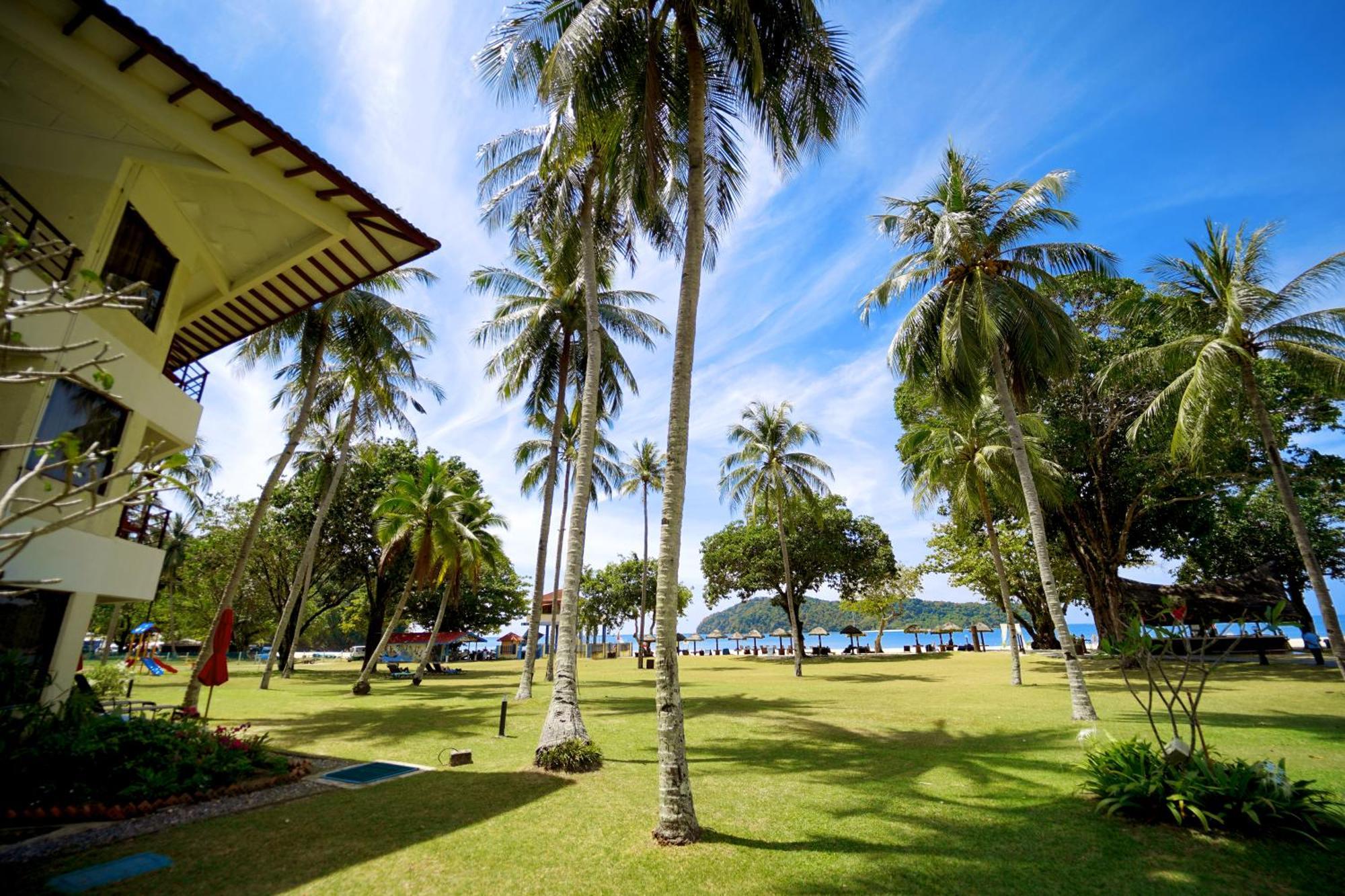 Holiday Villa Resort & Beachclub Langkawi Pantai Cenang  Dış mekan fotoğraf