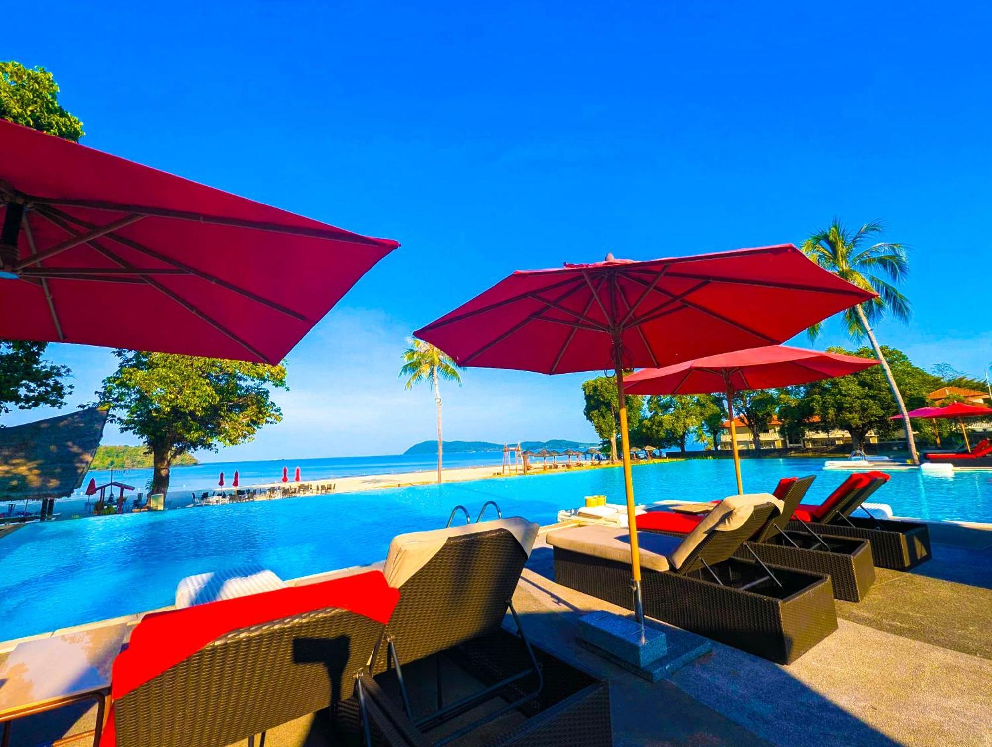 Holiday Villa Resort & Beachclub Langkawi Pantai Cenang  Dış mekan fotoğraf
